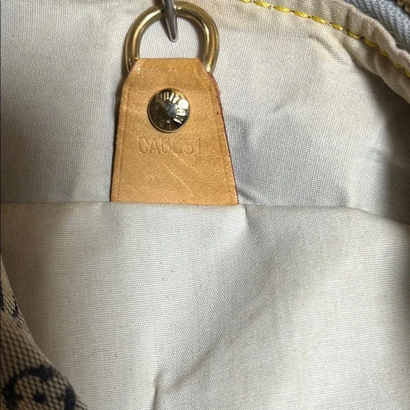 Louis Vuitton Mini Lin Marie Jean Canvas (REHAB) - Picture 9 of 14